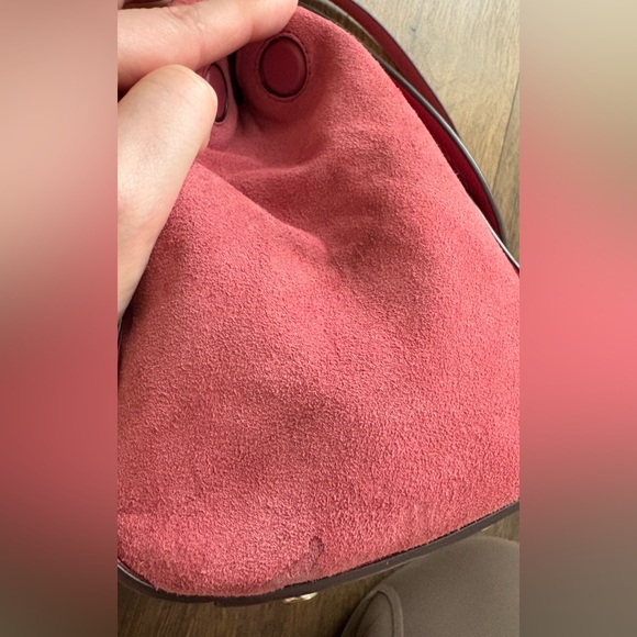 Coach F22348 Faye Carryall, Mixed Material Rouge/Gold - Picture 7 of 16